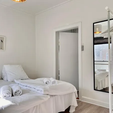 Apartament Three Bedroom In Valby, Valby Langgade 214, *