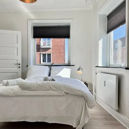 Three Bedroom In Valby, Valby Langgade 214, Апартаменты *
