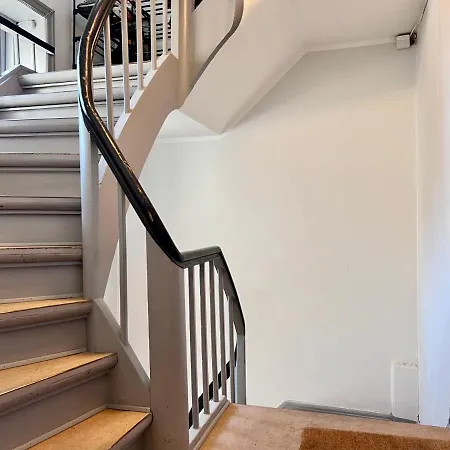 Апартаменты Three Bedroom In Valby, Valby Langgade 214, Копенгаген
