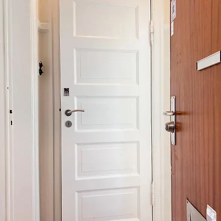 Three Bedroom In Valby, Valby Langgade 214, Апартаменты Копенгаген
